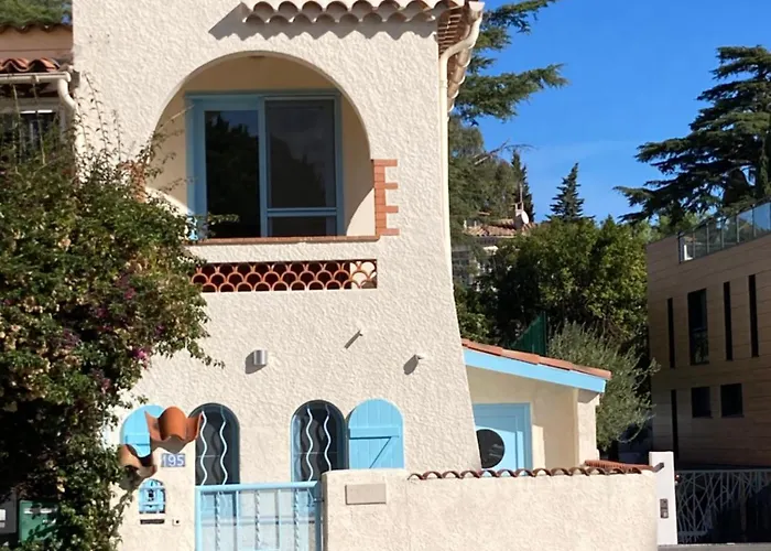 Holiday home Maison Du Pecheur Bord De - 2 A 4 Pers *