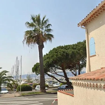 Maison Du Pêcheur Bord De - 2 à 5 Pers Casa de Férias Saint-Raphaël