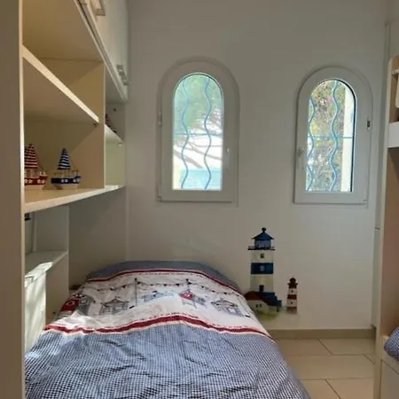 Holiday home Maison Du Pecheur Bord De - 2 A 4 Pers